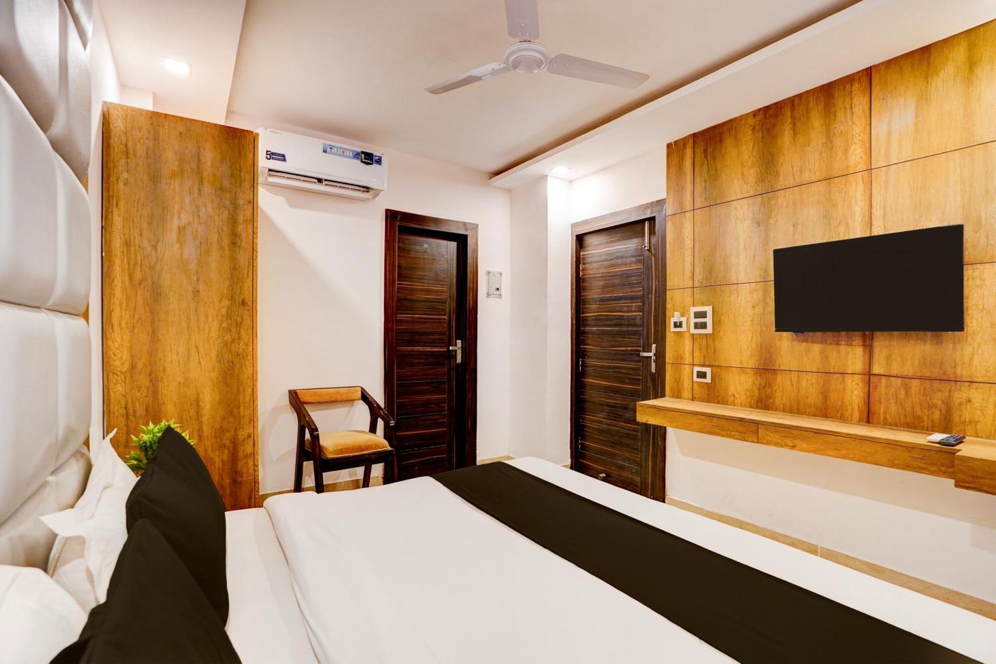 Super Hotel O Haridwar Near Shanti Kunj Raiwala Exteriér fotografie